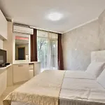 Perfect 3* فارنا