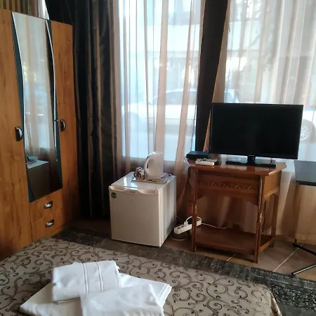 Perfect Hotel 3*
