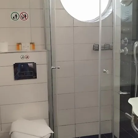 Perfect Hotel