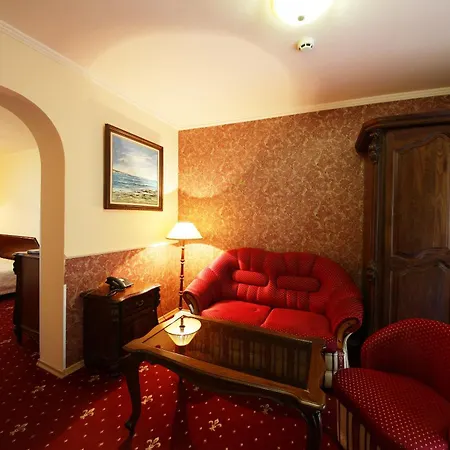 Perfect Hotel