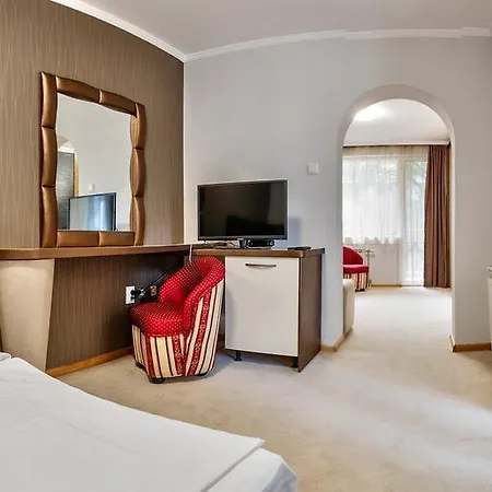 Perfect Hotel